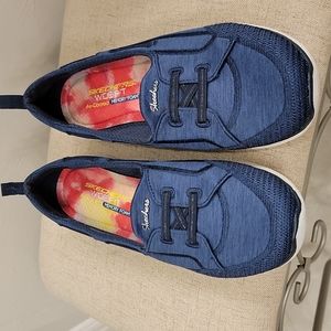 Ladies Sketchers Wide Fit Memory Foam Slip Ins Sz 9W